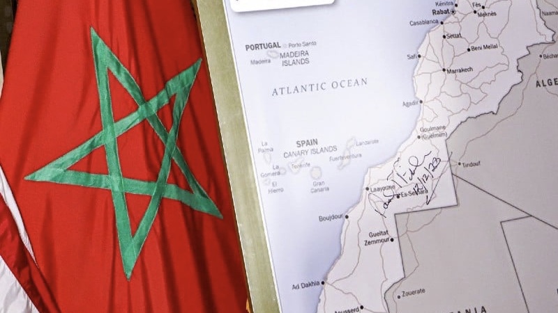 مؤتمرا دوليا بفرنسا يقطع من طرف موثقو مغاربة بعد بتر المنظمين منطقة الصحراء المغربية من خريطة المملكة.