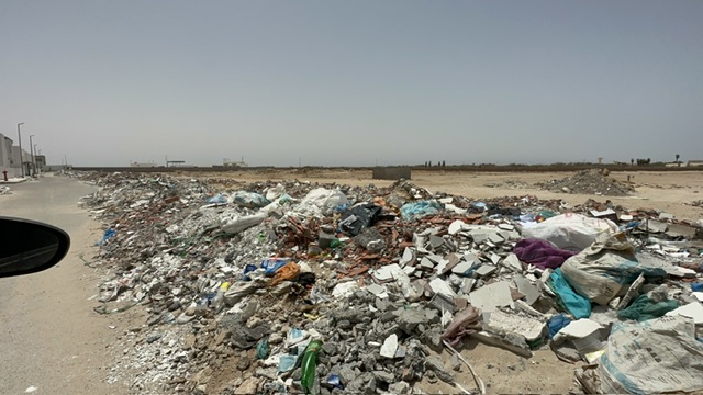 خطير..جريمة مخلفات البناء بالداخلة وتورط مسؤولين نافذين  