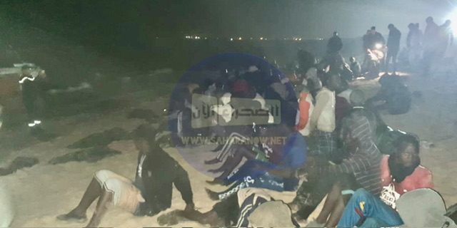 عاجل…جنوح قارب وعلى متنه مرشحين للهجرة الغير نظامية بالداخلة  