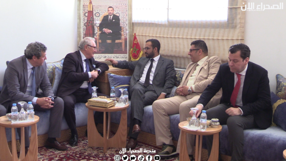 رئيس جماعة الداخلة يستقبل وفدا اسبانيا هاما يقوده برلمانيين في زيارة عمل الى الداخلة