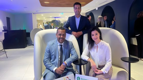 {"remix_data":[],"remix_entry_point":"challenges","source_tags":["local"],"origin":"unknown","total_draw_time":0,"total_draw_actions":0,"layers_used":0,"brushes_used":0,"photos_added":0,"total_editor_actions":{},"tools_used":{"ai_enhance":1,"transform":1},"is_sticker":false,"edited_since_last_sticker_save":true,"containsFTESticker":false}