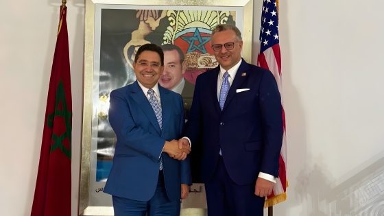 {"remix_data":[],"remix_entry_point":"challenges","source_tags":["local"],"origin":"unknown","total_draw_time":0,"total_draw_actions":0,"layers_used":0,"brushes_used":0,"photos_added":0,"total_editor_actions":{},"tools_used":{"ai_enhance":1,"transform":1},"is_sticker":false,"edited_since_last_sticker_save":true,"containsFTESticker":false}