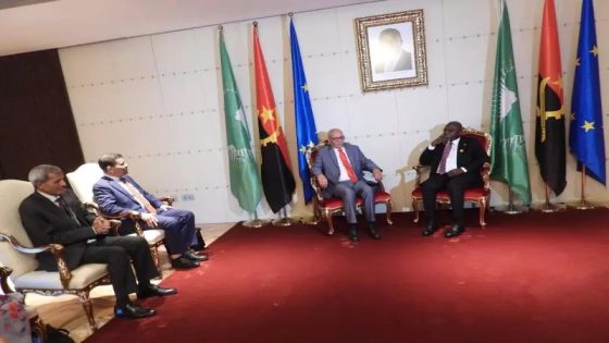 {"remix_data":[],"remix_entry_point":"challenges","source_tags":["local"],"origin":"unknown","total_draw_time":0,"total_draw_actions":0,"layers_used":0,"brushes_used":0,"photos_added":0,"total_editor_actions":{},"tools_used":{"transform":1},"is_sticker":false,"edited_since_last_sticker_save":true,"containsFTESticker":false}