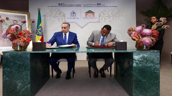 {"remix_data":[],"remix_entry_point":"challenges","source_tags":["local"],"origin":"unknown","total_draw_time":0,"total_draw_actions":0,"layers_used":0,"brushes_used":0,"photos_added":0,"total_editor_actions":{},"tools_used":{"transform":1},"is_sticker":false,"edited_since_last_sticker_save":true,"containsFTESticker":false}