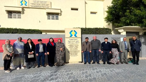 {"remix_data":[],"remix_entry_point":"challenges","source_tags":["local"],"origin":"unknown","total_draw_time":0,"total_draw_actions":0,"layers_used":0,"brushes_used":0,"photos_added":0,"total_editor_actions":{},"tools_used":{"ai_enhance":1,"transform":1,"enhance":1},"is_sticker":false,"edited_since_last_sticker_save":true,"containsFTESticker":false}