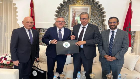 {"remix_data":[],"remix_entry_point":"challenges","source_tags":["local"],"origin":"unknown","total_draw_time":0,"total_draw_actions":0,"layers_used":0,"brushes_used":0,"photos_added":0,"total_editor_actions":{},"tools_used":{"transform":1},"is_sticker":false,"edited_since_last_sticker_save":true,"containsFTESticker":false}