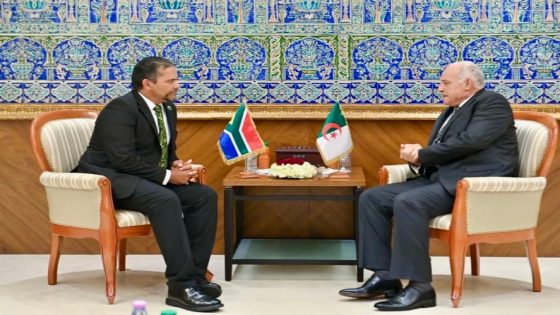 {"remix_data":[],"remix_entry_point":"challenges","source_tags":["local"],"origin":"unknown","total_draw_time":0,"total_draw_actions":0,"layers_used":0,"brushes_used":0,"photos_added":0,"total_editor_actions":{},"tools_used":{"transform":1},"is_sticker":false,"edited_since_last_sticker_save":true,"containsFTESticker":false}