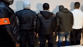 الداخلة..الأمن يفكك شبكة للإتجار في “الشيرا” وعلاقات غير شرعية ويوقف 4 أشخاص بينهم مبحوث عنه وطنياً