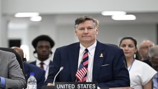 واشنطن تبعث مسؤولا كبيرا في جولة إلى الجزائر والمغرب لبحث الأمن والشراكة الاقتصادية