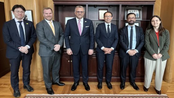 مستشار الرئيس الأمريكي بولس يؤكد ان واشنطن وباريس ملتزمتين بتسوية سياسية للنزاع في الصحراء وفق القرار الأممي 2797