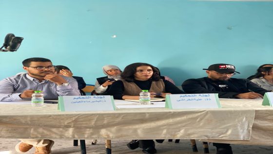 ثانوية الفتح التأهيلية بالداخلة تنظم مسابقة في الإلقاء الصحفي احتفاءً بذكرى المسيرة الخضراء وعيد الوحدة